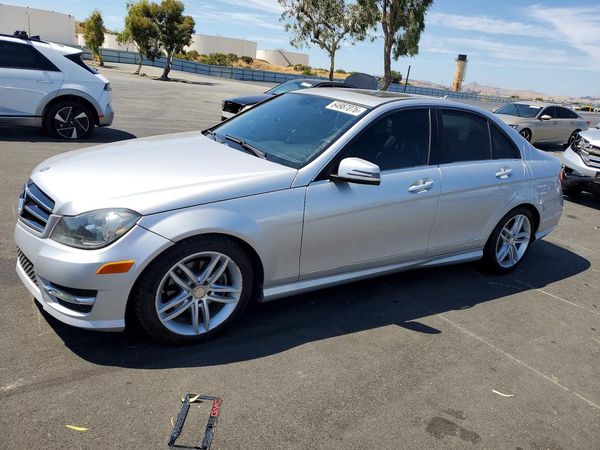 2014 MERCEDES-BENZ C