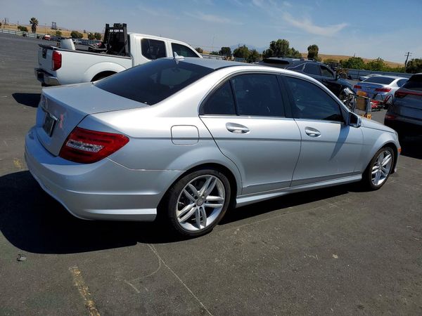 2014 MERCEDES-BENZ C