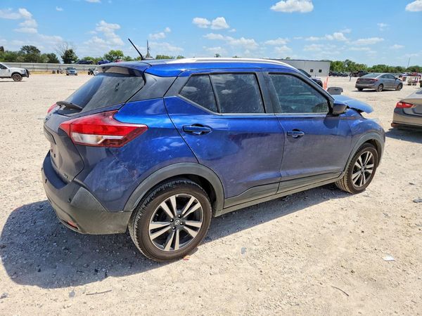 2020 NISSAN KICKS