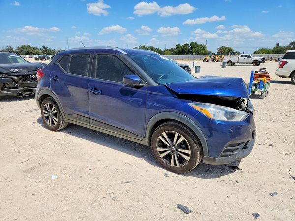 2020 NISSAN KICKS