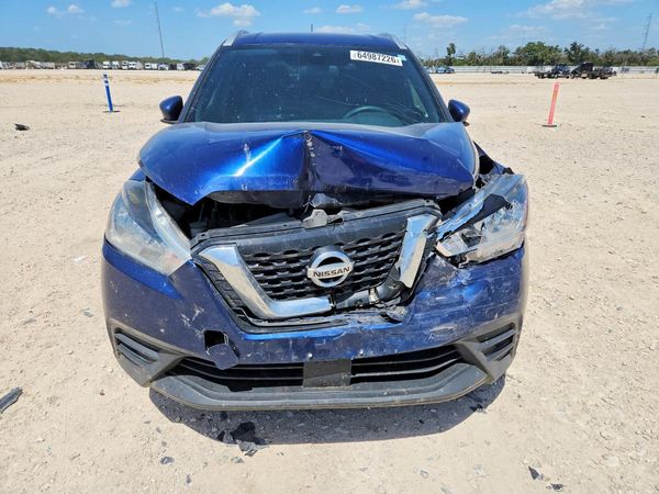 2020 NISSAN KICKS