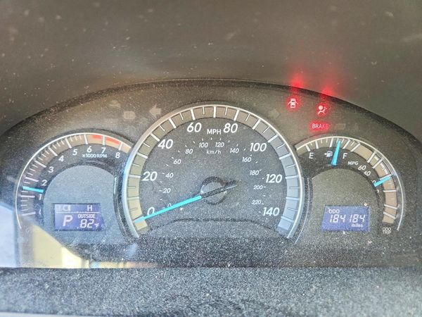 2012 TOYOTA CAMRY