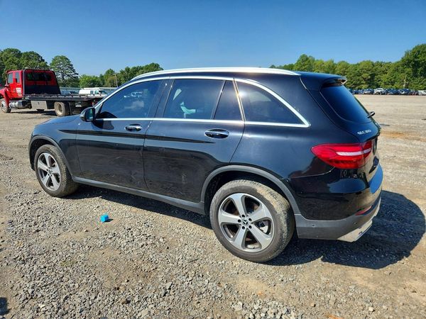 2017 MERCEDES-BENZ GLC GLC300 Base-4M
