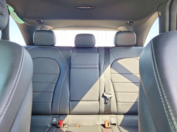 2017 MERCEDES-BENZ GLC GLC300 Base-4M