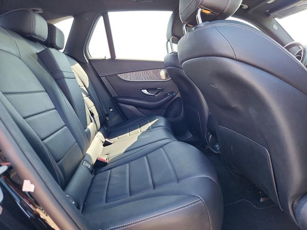 2017 MERCEDES-BENZ GLC GLC300 Base-4M
