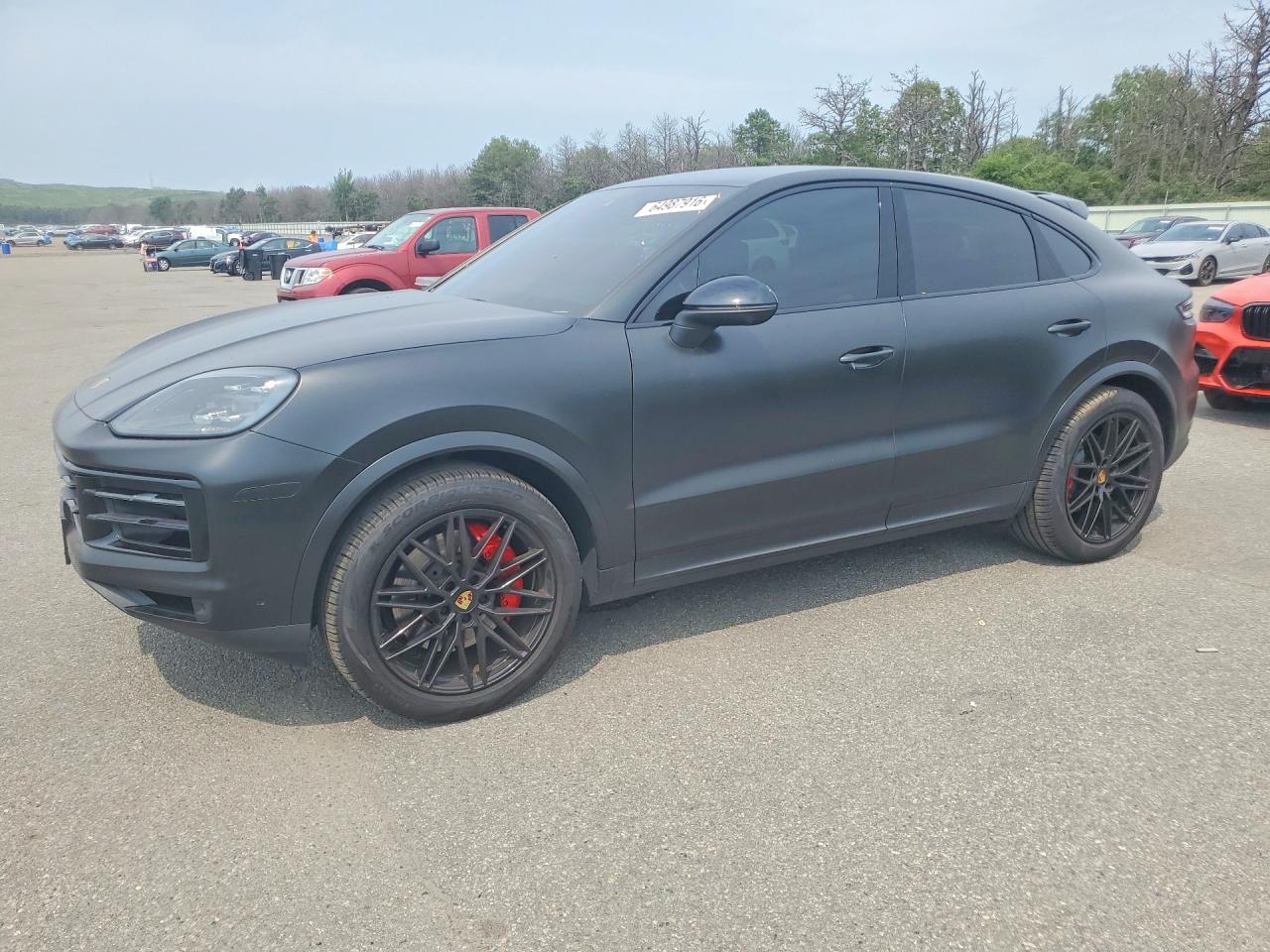 2024 PORSCHE CAYENNE