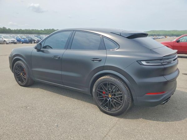 2024 PORSCHE CAYENNE