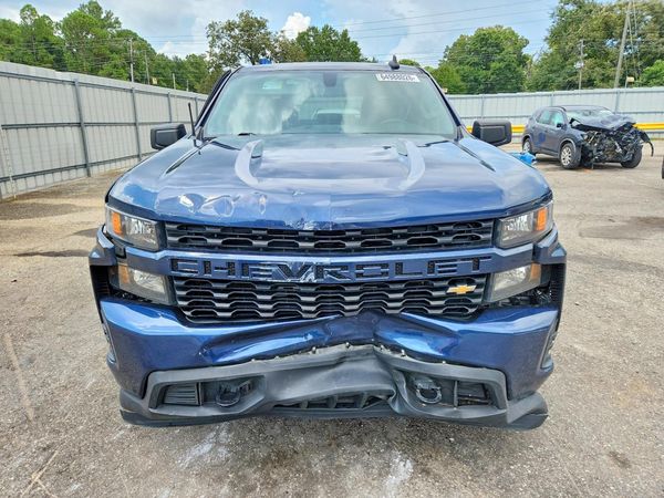 2022 CHEVROLET SILVERADO Custom