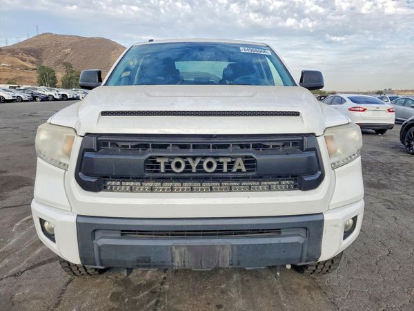 2016 TOYOTA TUNDRA SR5