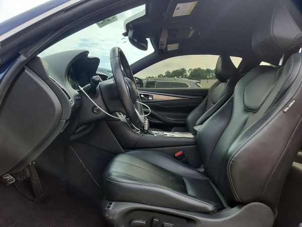 2018 INFINITI Q60