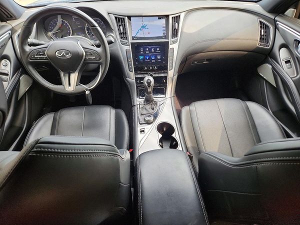 2018 INFINITI Q60