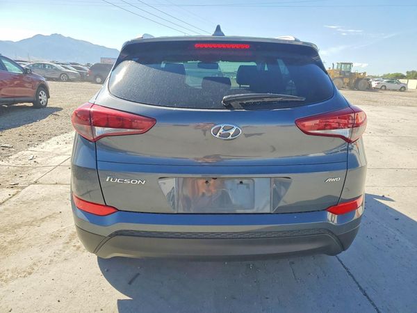 2017 HYUNDAI TUCSON