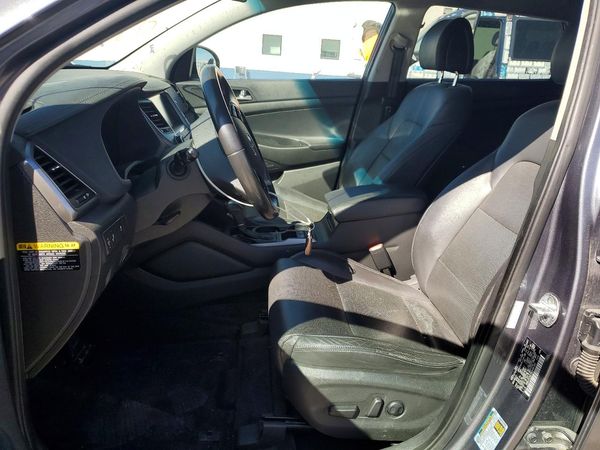 2017 HYUNDAI TUCSON
