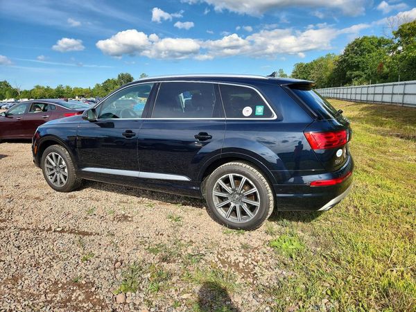 2017 AUDI Q7