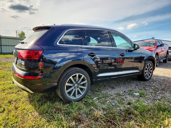 2017 AUDI Q7