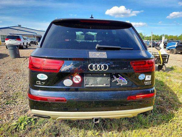 2017 AUDI Q7