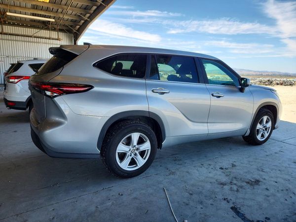 2024 TOYOTA HIGHLANDER