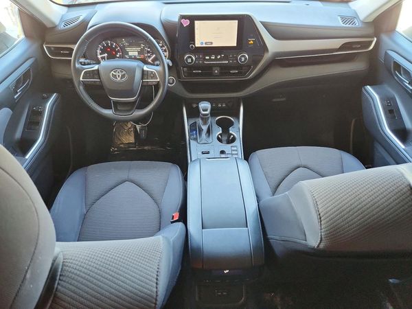 2024 TOYOTA HIGHLANDER