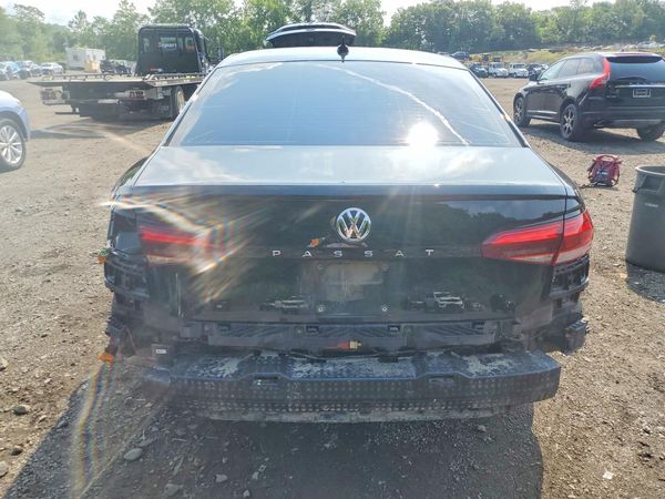 2022 VOLKSWAGEN PASSAT