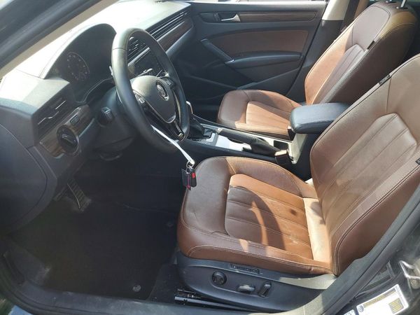 2022 VOLKSWAGEN PASSAT