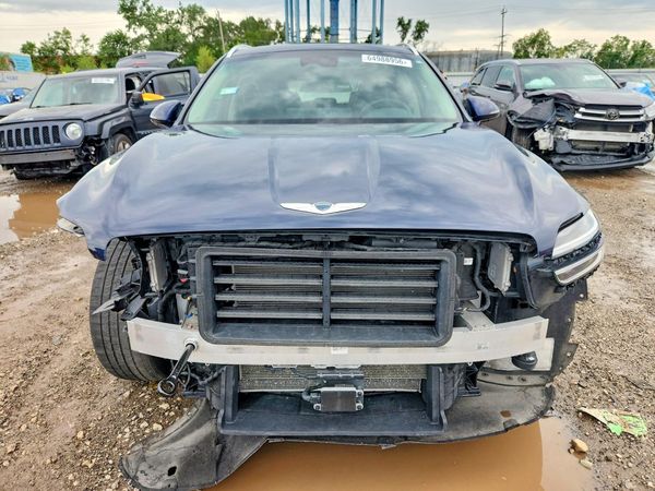 2022 GENESIS GV70