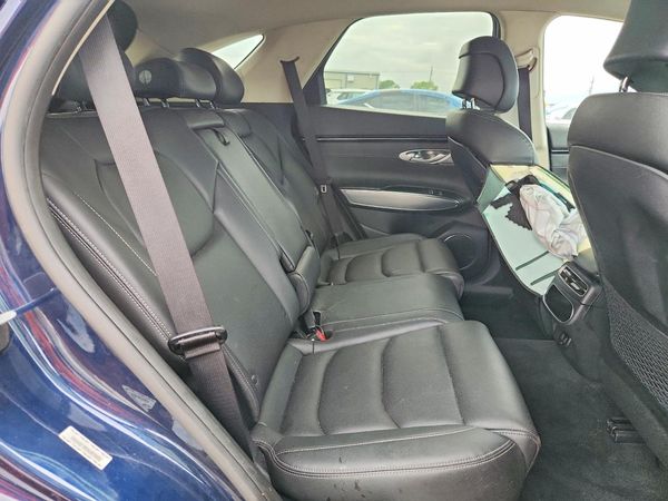 2022 GENESIS GV70