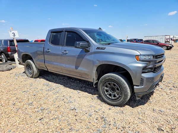 2019 CHEVROLET SILVERADO RST