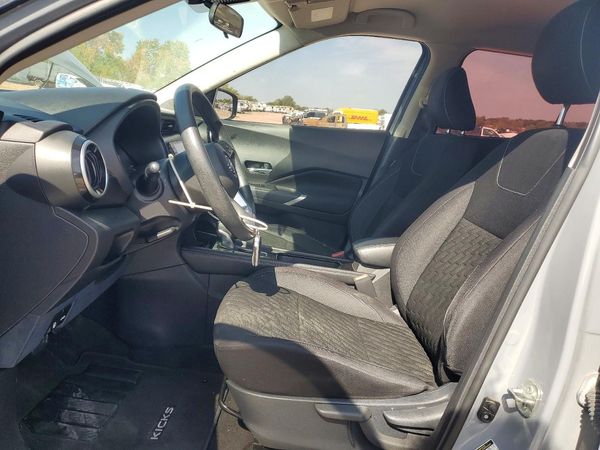 2022 NISSAN KICKS SV