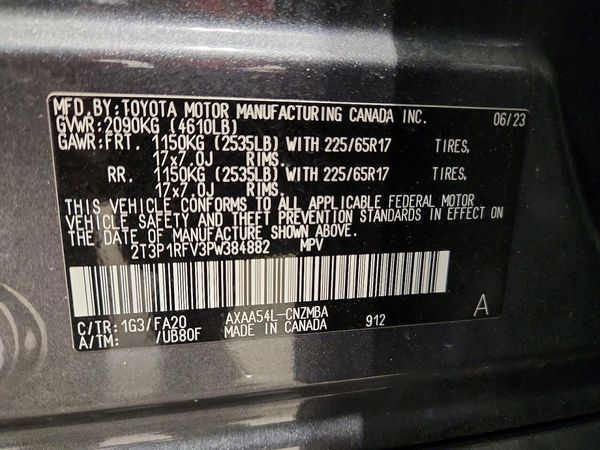 2023 TOYOTA RAV4 XLE