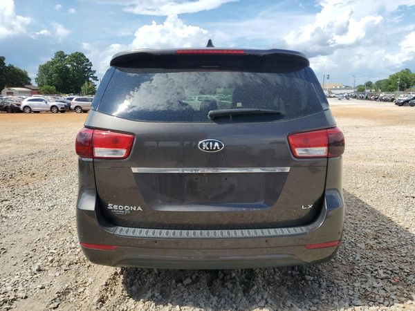 2016 KIA SEDONA