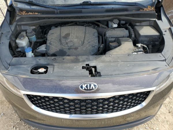 2016 KIA SEDONA