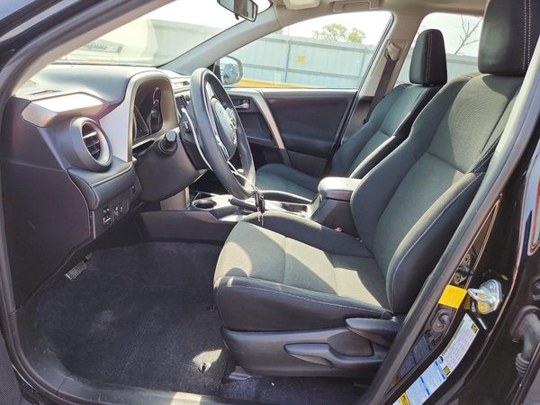 2015 TOYOTA RAV4 XLE (M Grade)