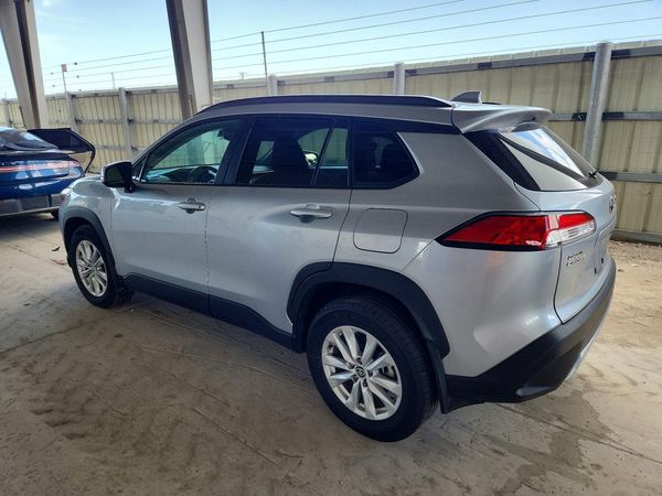 2024 TOYOTA COROLLA CROSS LE
