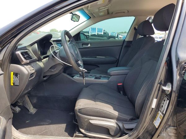 2016 KIA OPTIMA GL