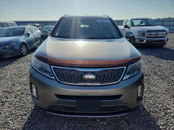 2014 KIA SORENTO