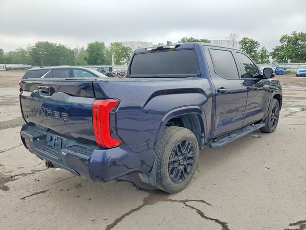 2024 TOYOTA TUNDRA SR5