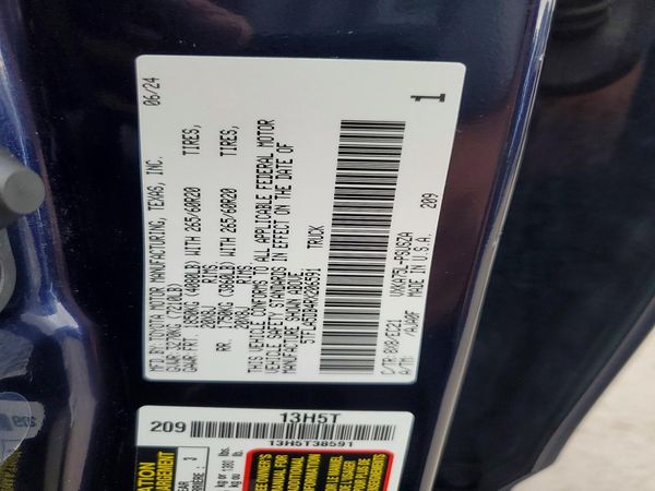2024 TOYOTA TUNDRA SR5