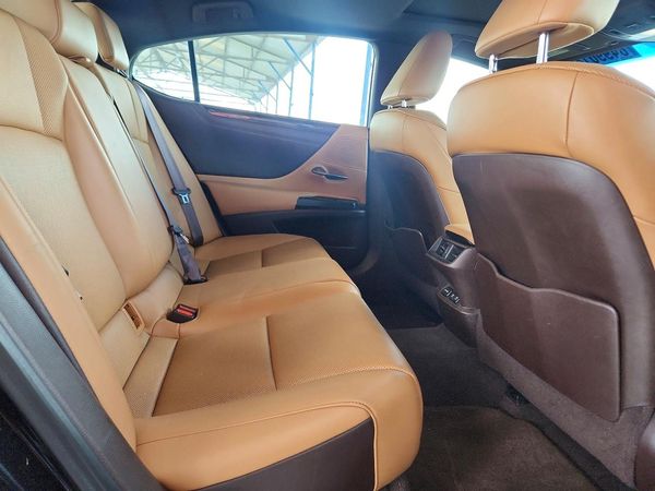 2020 LEXUS ES 350 Base