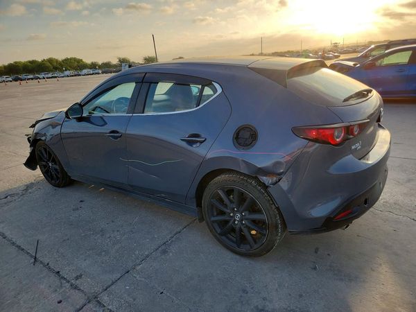 2023 MAZDA 3 Preferred Package
