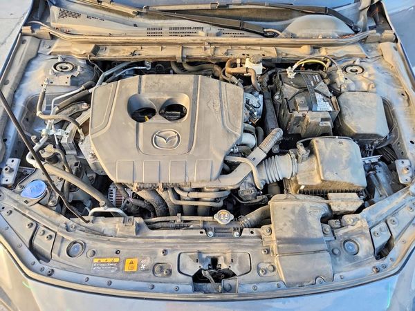 2023 MAZDA 3 Preferred Package