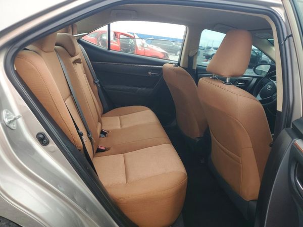 2016 TOYOTA COROLLA