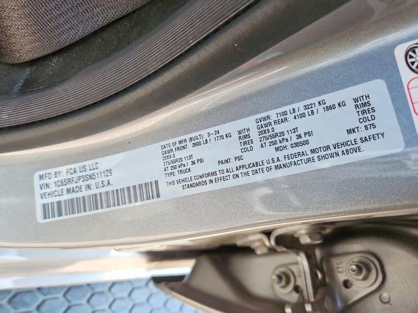 2025 RAM 1500 Laramie