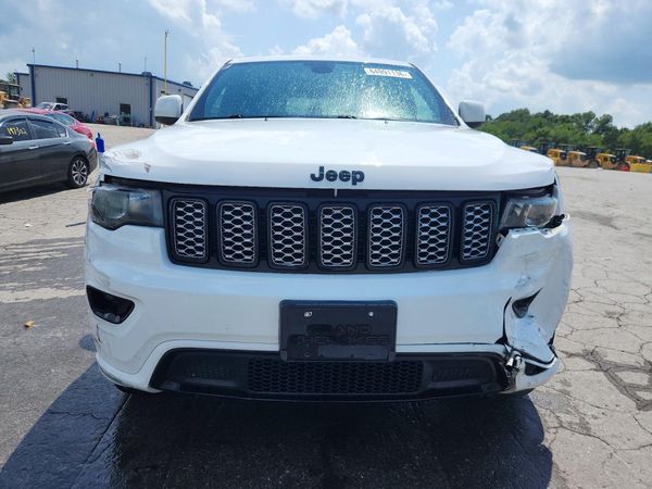 2018 JEEP GRAND CHEROKEE Laredo