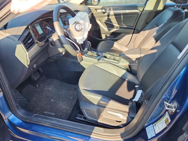 2020 VOLKSWAGEN JETTA S, SE, R-Line