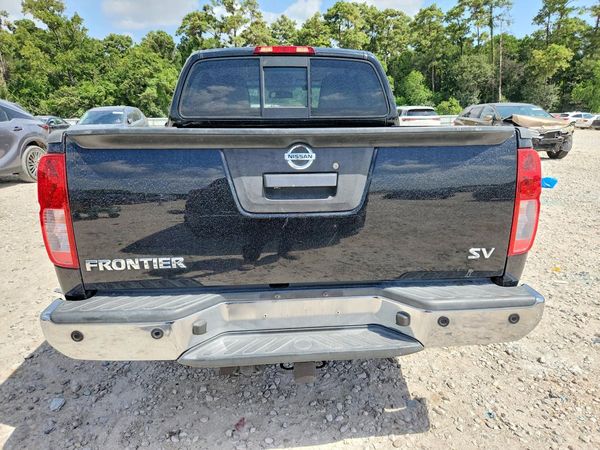 2021 NISSAN FRONTIER Crew Cab