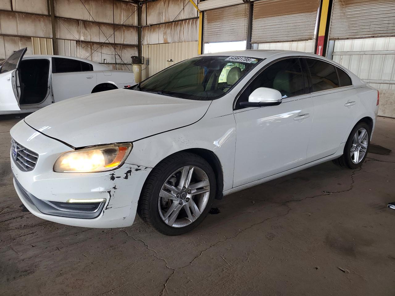 2014 VOLVO S60