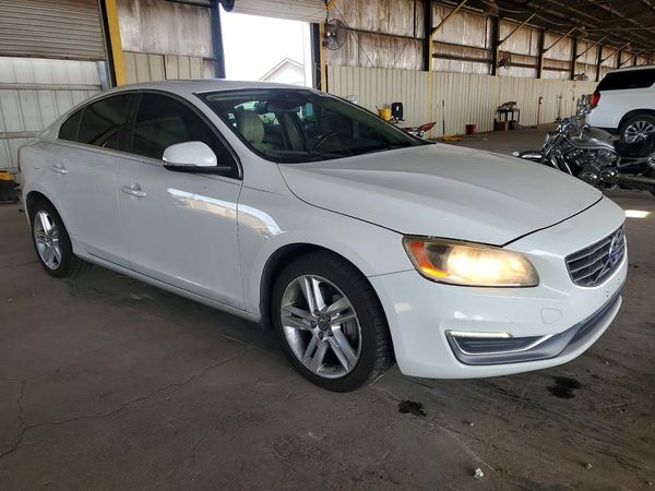 2014 VOLVO S60