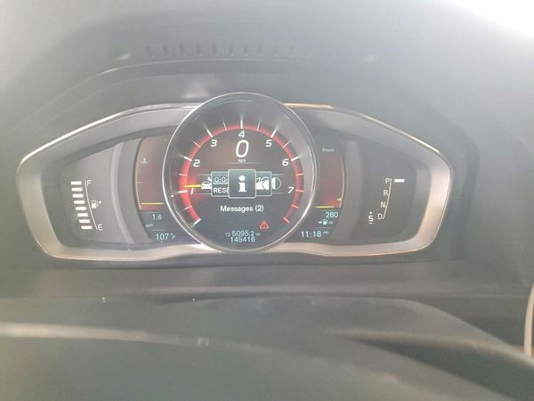 2014 VOLVO S60