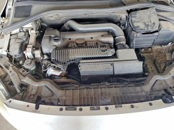 2014 VOLVO S60