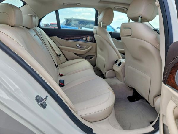2018 MERCEDES-BENZ E